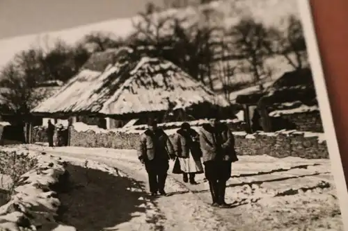 tolles altes Foto - Soldaten in Bedrykowce Ukraine im Winter - Repro ???