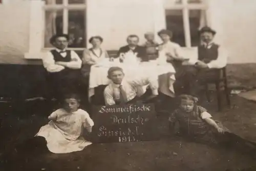 zwei tolle alte Fotos  Familienfoto -  Deutsch-Einsiedel 1913