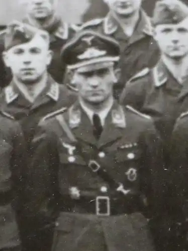 altes Repro-Foto - Gruppe Soldaten der Luftwaffe - Spanienkreuz