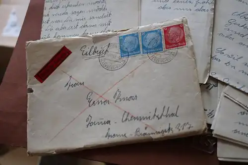 ein Briefumschlag mit elf Briefen darin von Vati an die Mutti 40er Jahre 