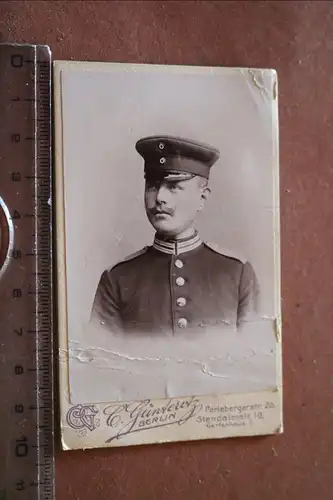 tolles altes CDV Foto - Portrait eines Soldaten aus Berlin