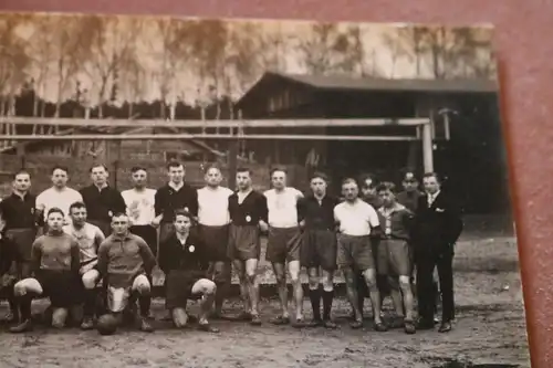 tolles altes Mannschaftsfoto - Fußball  Verein ??? 20-30er Jahre 