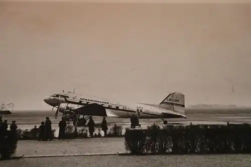 altes Foto - Passagierflugzeug der SAS  Kennung  LN-IAK