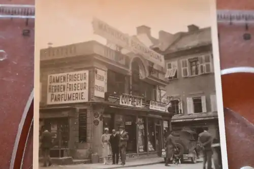 tolles altes Foto Gebäude Mayrische Buchhandlung, Friseur usw - 20-30er Jahre