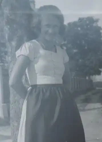 altes Negativ - hübsche Frau - 50-60er Jahre 