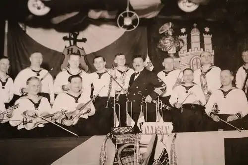 tolles altes Foto Musikkorps Reichsmarine ??  Hamburg - Betram ??? 