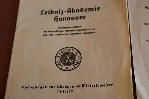 altes Heftchen + Zusatzblatt - Vorlesungen  1941/42  der Leibnitz-Akademie Hanno