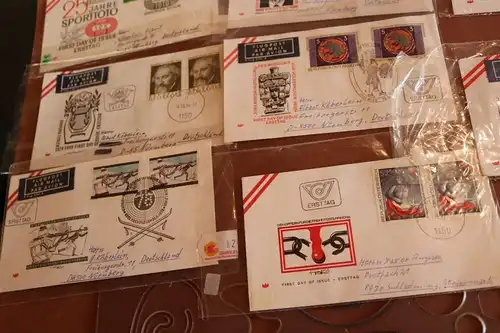 acht Ersttagsbriefumschläge ? Sonderstempel Österreich + ein Berlin  70er Jahre 