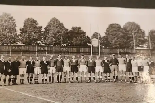 10 tolle alte Foto Fußballspiel Fußballmannschaften - TV 1846 - Ort ?? 30er Jahr