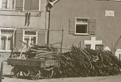 tolles altes Glasnegativ Hinterhof Holzkarren, Kirche Aalen ????? 20-30er Jahre