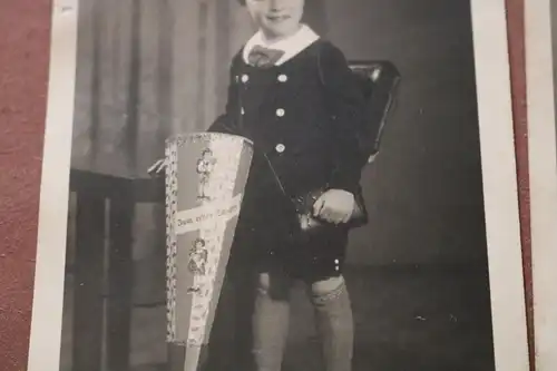 zwei tolle alte Fotos - Junge mit Schultüte - Einschulung  Berlin 1936