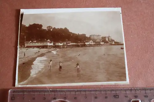 tolles altes Foto - Saßnitz Pfingsten Badestrand 13° Wassertemeperatur  1910/20