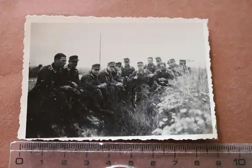 altes Foto -  Soldaten Luftwaffe bei Pause - Aalborg 1943