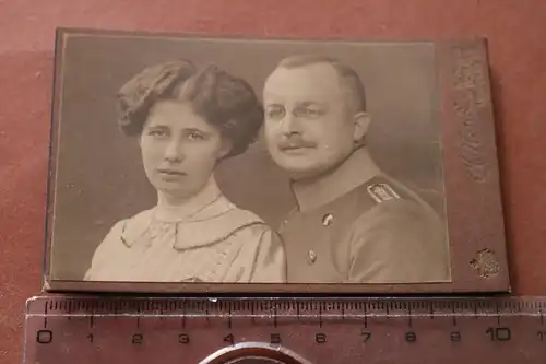 tolles altes CDV-Foto - Portrait eines Soldaten mit Frau - Berlin