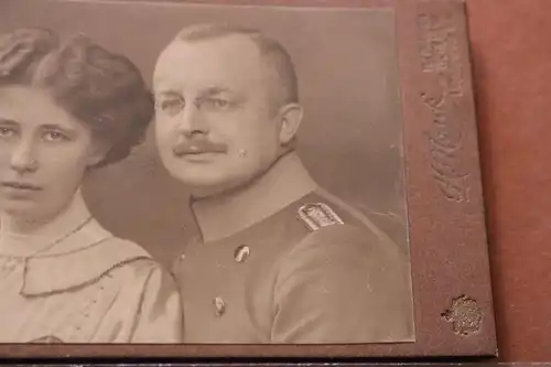 tolles altes CDV-Foto - Portrait eines Soldaten mit Frau - Berlin