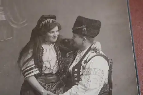 tolles altes Kabinettfoto - Mann und Frau in Tracht - Tangermünde