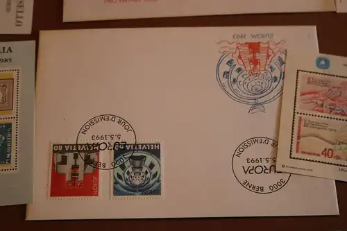 verschiedene Ganzsachen, Blöcke und Farbsonderdrucke ? Briefmarken 