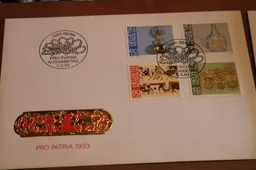 verschiedene Ganzsachen, Blöcke und Farbsonderdrucke ? Briefmarken 