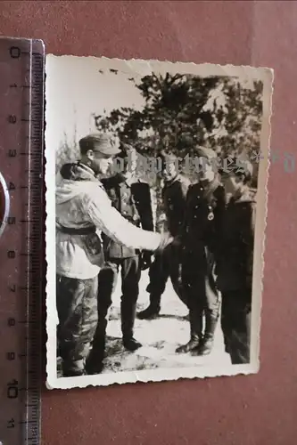 tolles altes Foto - Generalltn. H. Speth an der Front 1944  28. Jäger-Division