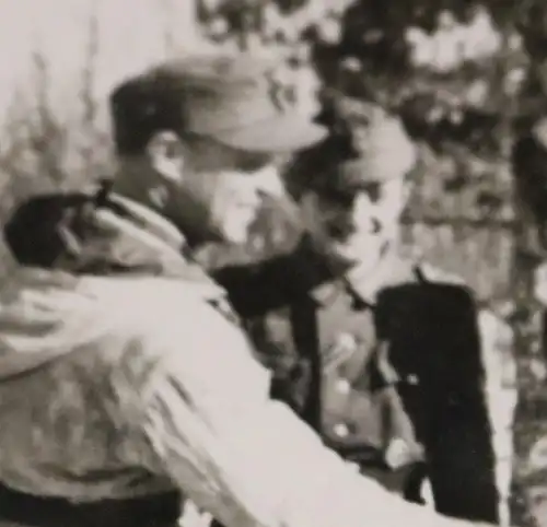 tolles altes Foto - Generalltn. H. Speth an der Front 1944  28. Jäger-Division