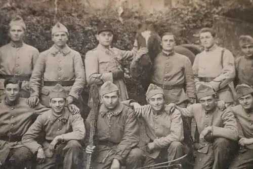 altes Gruppenfoto französische Soldaten ? Infanterie ?? Regt 20