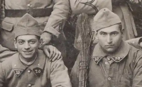 altes Gruppenfoto französische Soldaten ? Infanterie ?? Regt 20