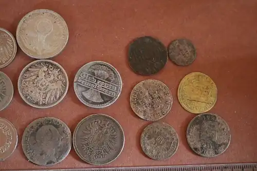 kleiner Fund alter Münzen ab 1764 ? - Silber - Zeppelin Weltflug 1929 usw. 