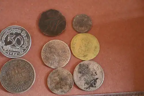 kleiner Fund alter Münzen ab 1764 ? - Silber - Zeppelin Weltflug 1929 usw. 
