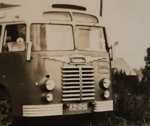 tolles altes Foto - Oldtimer Bus - Ikarus 30 ?? 50-60er Jahre