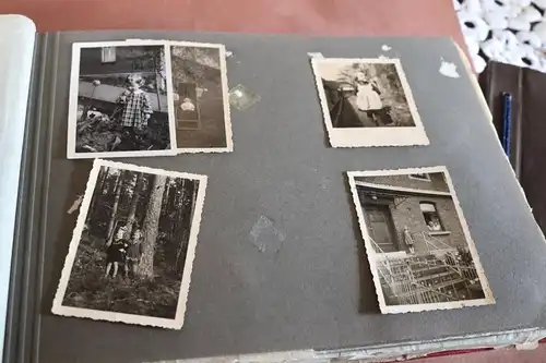 zwei alte Alben mit gesamt 226 Fotos aus Nachlass  40-60er Jahre ca