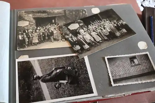 zwei alte Alben mit gesamt 226 Fotos aus Nachlass  40-60er Jahre ca