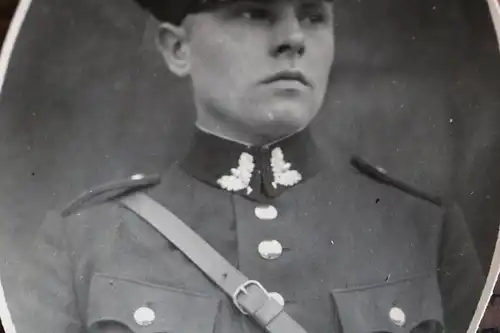 tolles altes Foto - Portrait eines Soldaten - Freikorps ? Kragenspiegel Eichenla