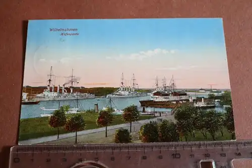 tolle alte Karte Wilhelmshaven  Kriegsschiffe - Hafenpartie -farbig  1914