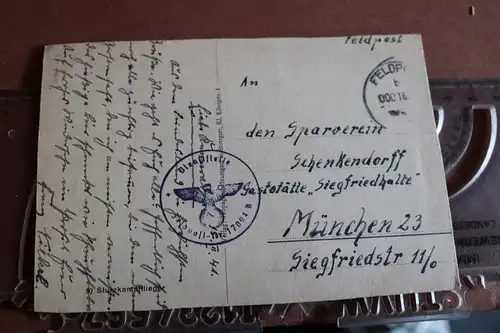 alte Künstlerkarte Doppeldecker im Anflug  1941