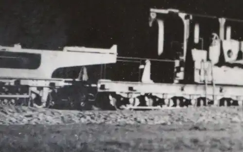  altes Foto - deutsches ? Eisenbahngeschütz bei Nacht 