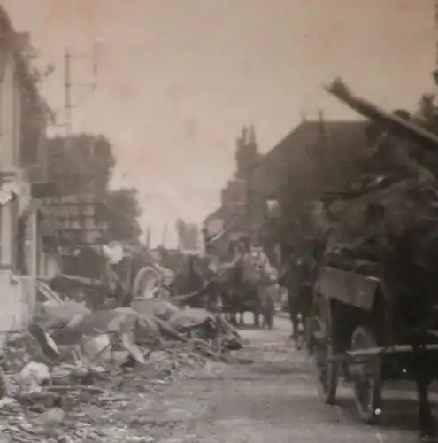 altes Foto - zerstörte Stadt durch Stukaangriff - Veno ?? Venlo ?? 