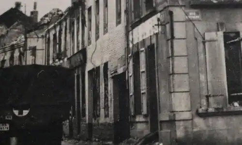 altes Foto -Sanitätsfahrzeuge - Frankreich Rue Letivant - Café du coin