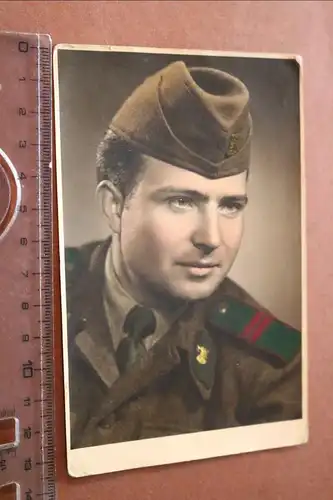 tolles altes Foto - Portrait eines Soldaten coloriert - Unifrorm ? Land ?
