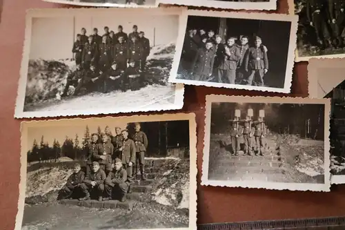 neun alte Fotos - Gruppenfotos Soldaten  , Portraits 