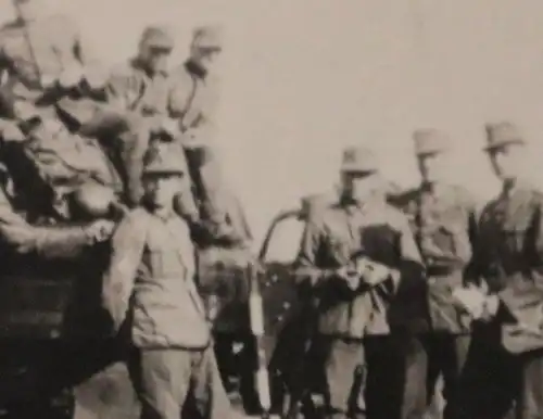 tolles altes Foto - Gruppe Gebirgsjäger mit leichtem Geschütz