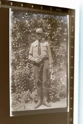tolles alte Negativ - Portrait eines Soldaten 