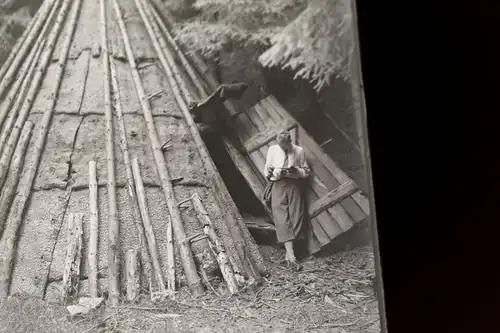 tolles altes Glasnegativ - alte Köhlerhütte - Ort ??