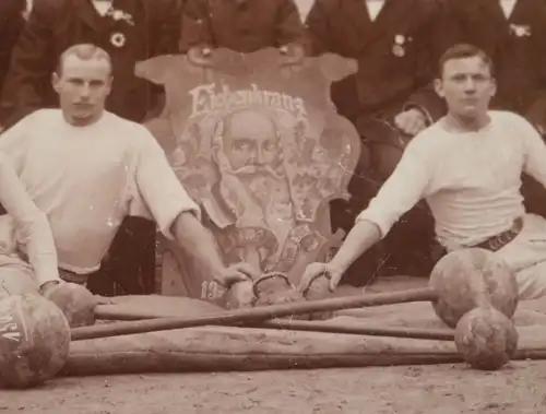 tolles großes altes Gruppenfoto Turnverein Männer, Gewichte - Ammern ? 1897