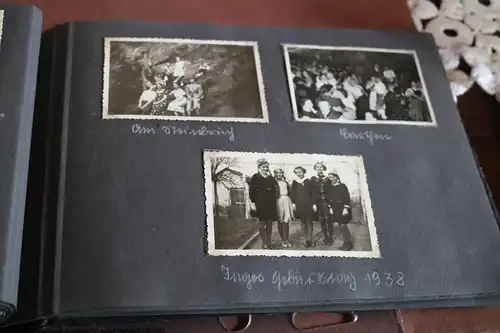 tolles altes Album 73 Fotos - Familie , Mädchen, Soldaten - 30er Jahre 