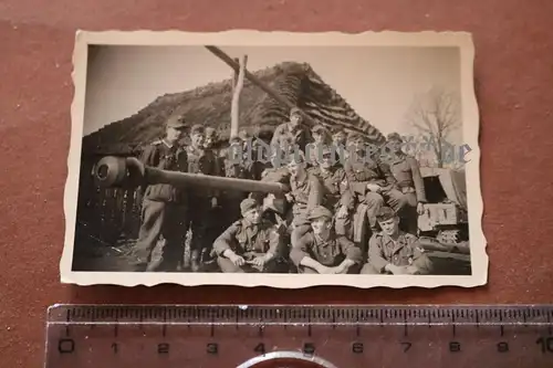 altes Foto  Soldaten mit PaK - Panzertruppe -  1944 Kessel vom Cherkassy ??? 
