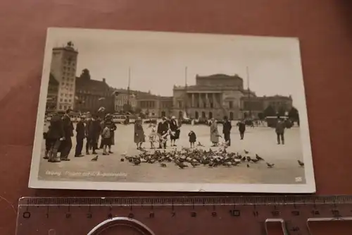 tolle alte Karte - Tauben auf dem Augustusplatz  - Leipzig  1930