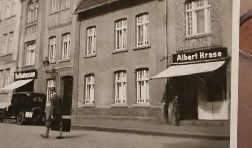 tolles altes Foto Gebäude - Geschäft  Delikatessen Albert Krase 20-30er Jahre