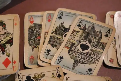 altes Kartenspiel unvollständig aus der Niederlande ? Stadtansichten - Alter ?
