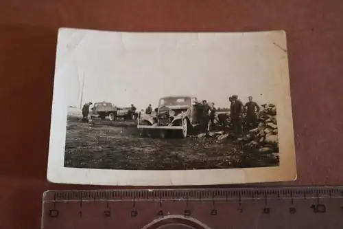 tolles altes Foto  - Baustelle der OT 1941 Narva - LKW Opel Blitz Soldaten