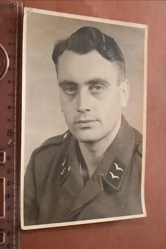 tolles altes größeres Portrait eines Soldaten der Flakabteilung 